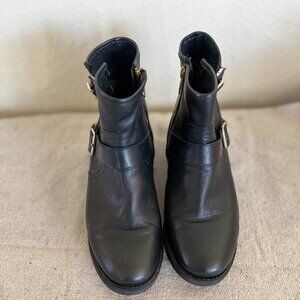 Steve Madden Woman's Black Leather Tiarra Double Buckle Moto Ankle Boots Sz 8.5